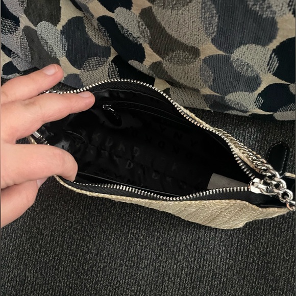 DKNY CAIRO CROSSBODY (W/O Strap) - Picture 4 of 5